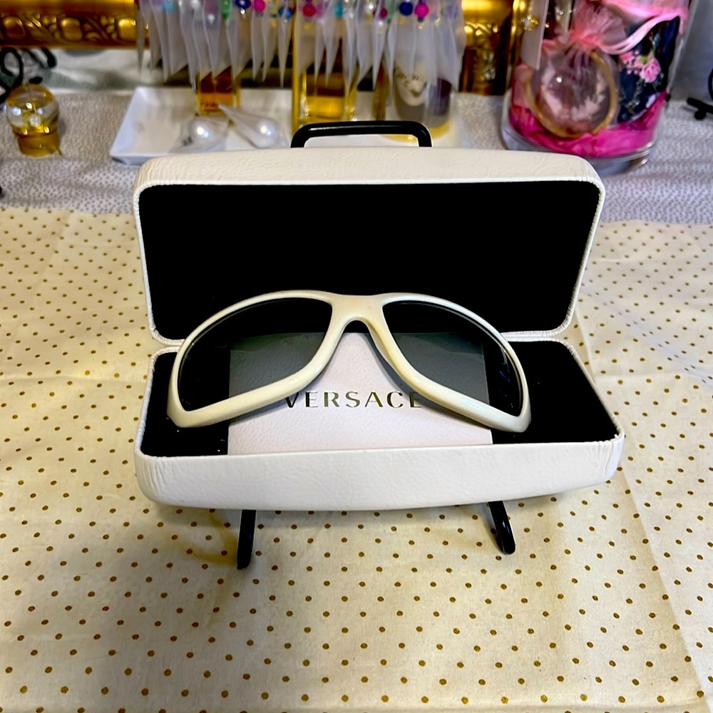 Versace Sunglasses With Hard Case, Microfiber Clo… - image 2